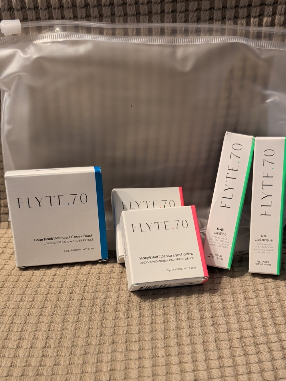 Flyte 70 5 Piece Makeup Set NIB